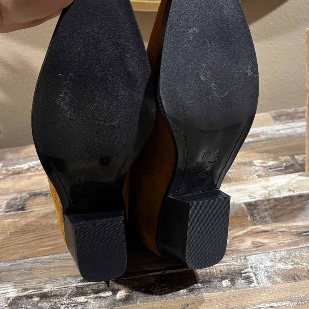 Like New! Marc Fisher Tan Suede Yarita Ankle Booties SZ 6.5 - Picture 8 of 11